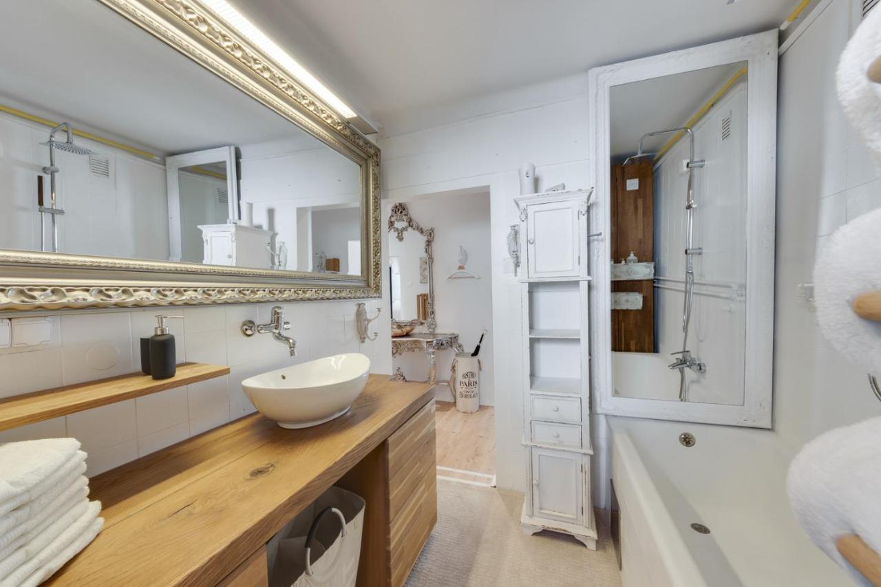 Amazing Apartment In Downtown Maribor Kültér fotó