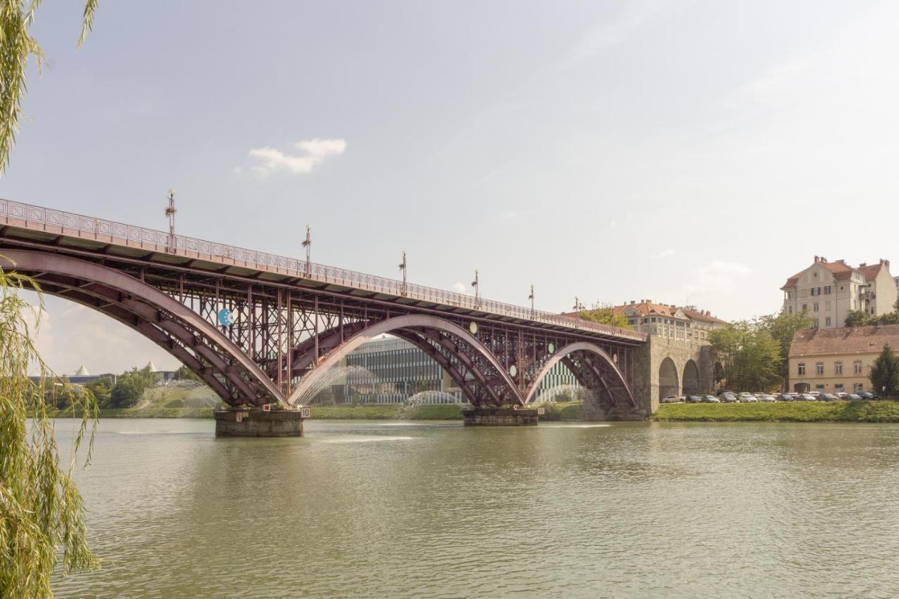 Amazing Apartment In Downtown Maribor Kültér fotó